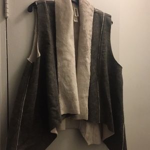 Sherpa vest